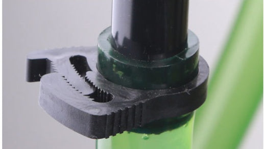 Fish Tank Filter Barrel Water Rain Shower Pipe installed in aquarium