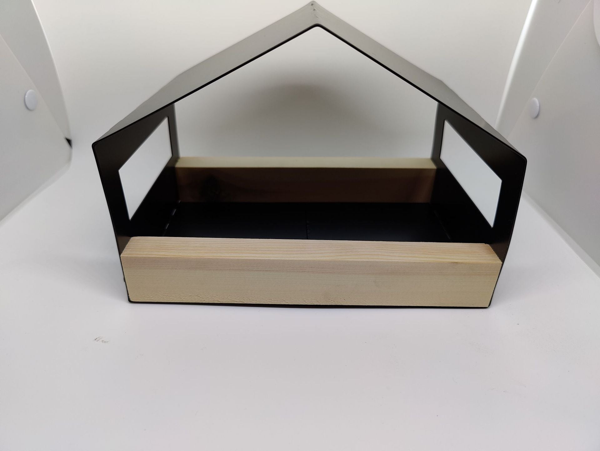 Outdoor Hanging Bird Feeder