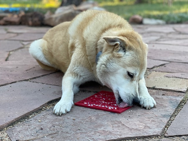 Love eMat - Enrichment Lick Mat for Dogs and Cats| Heart Design | SodaPup